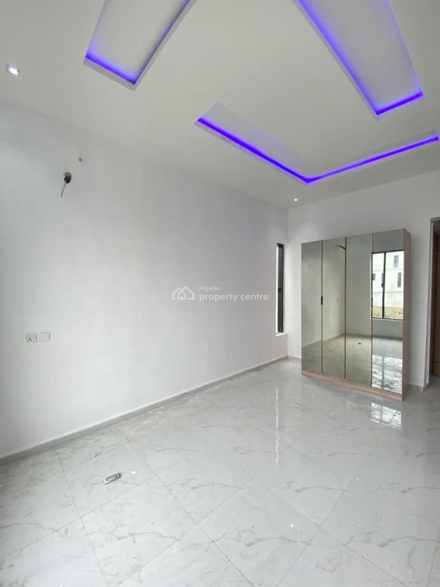 a Beautifully Built 4 Bedroom Fully Detached Duplex in a Secure Estate, Chevron, Lekki, Lagos, Detached Duplex for Sale