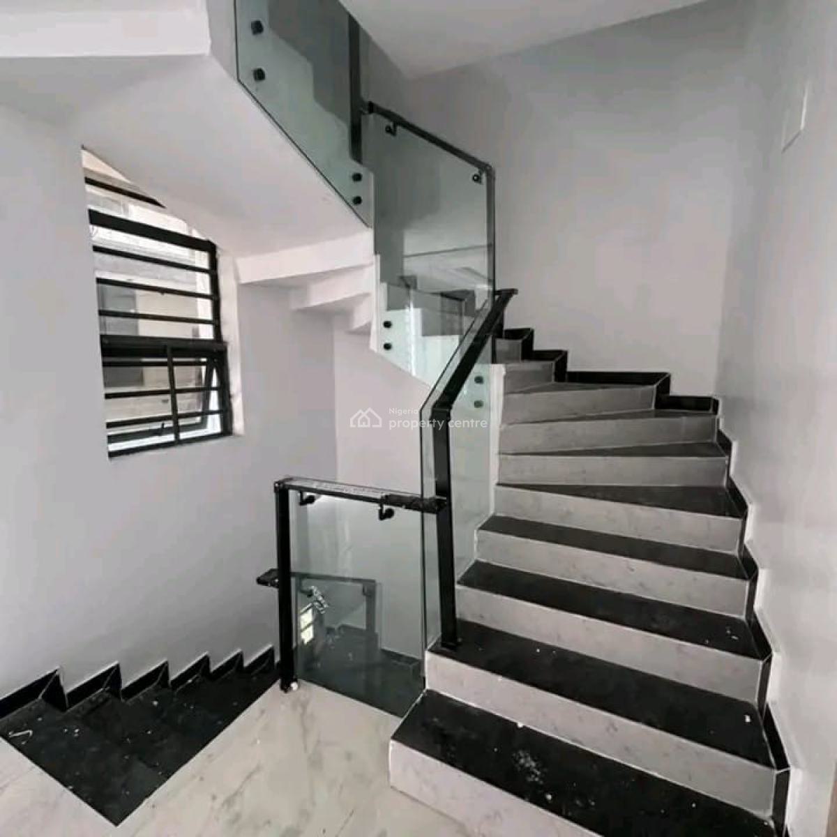 4 Bedrooms Terrace Duplex with a Bq, Lekki Phase 1, Lekki, Lagos, Terraced Duplex for Sale