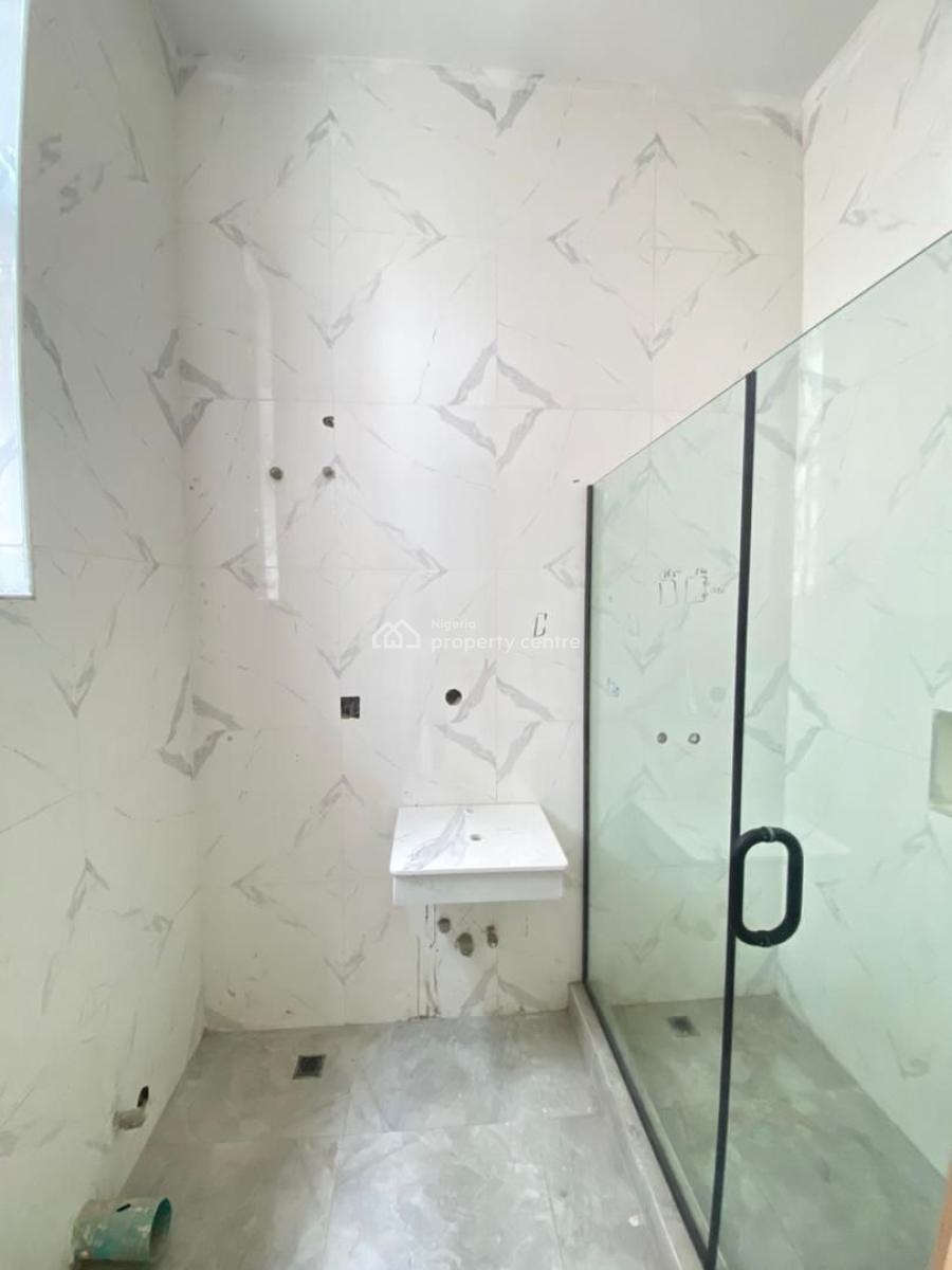 Stunning 5 Bedroom Fully Detached Duplex with Pool in a Secure Estate, Chevron, Lekki, Lagos, Detached Duplex for Sale