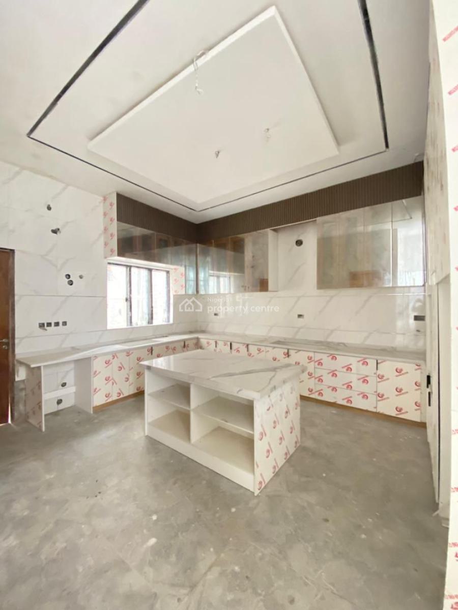 Stunning 5 Bedroom Fully Detached Duplex with Pool in a Secure Estate, Chevron, Lekki, Lagos, Detached Duplex for Sale