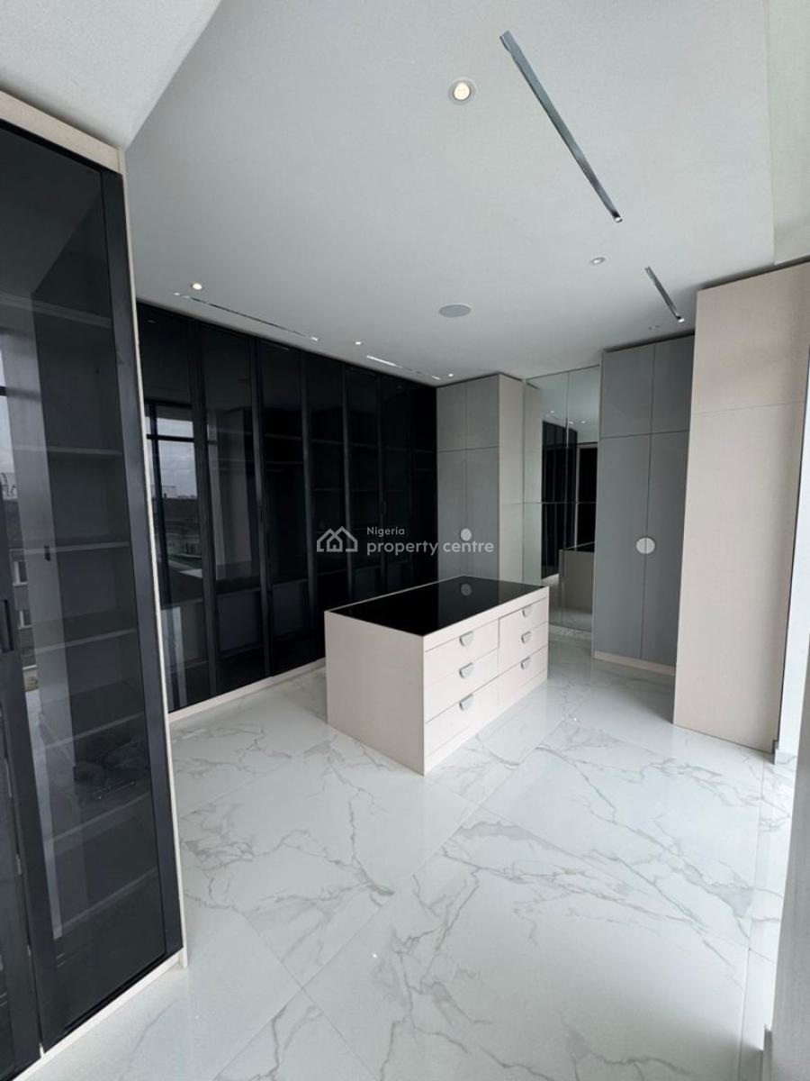 Gigantic and Luxurious 5 Bedroom Duplex Located in a Serene Environment, Osapa, Lekki, Lagos, House for Sale