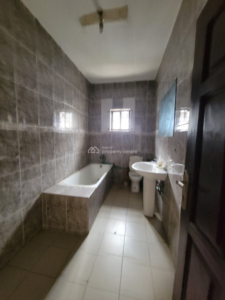 Spacious 5 Bedroom Detached Duplex with a Room Bq, Lekki Phase 1, Lekki, Lagos, Detached Duplex for Rent