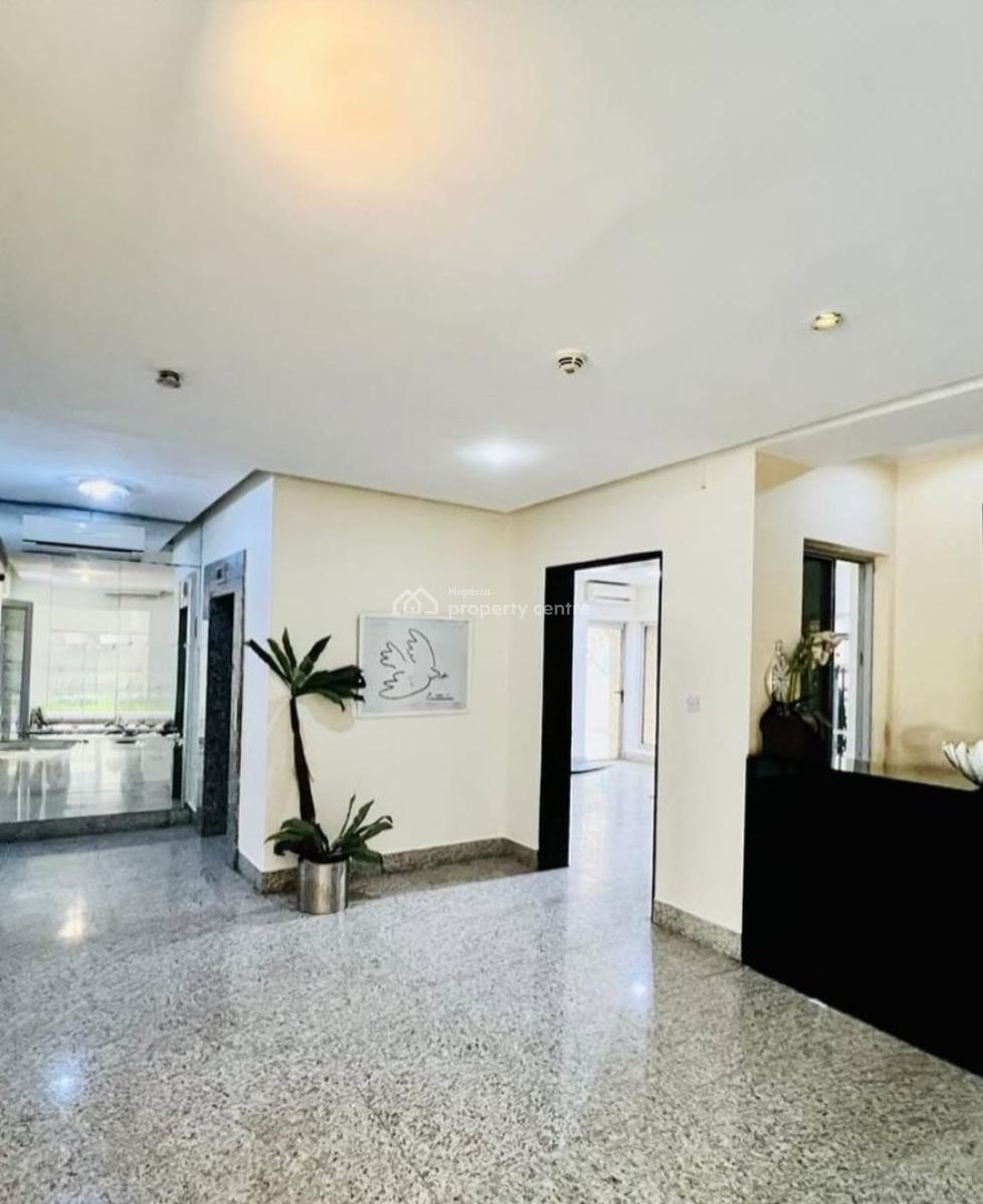 Serviced with 24/7 Power Supply 2 Bedroom En-suite Flat with Fully Fit, Lekki Phase 1, Lekki, Lagos, Flat / Apartment for Rent