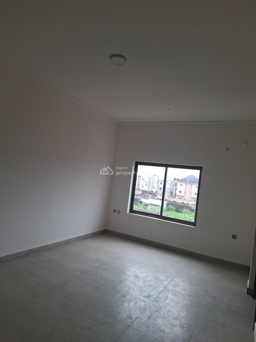 a Smart and Tastefully Finished 5bedroom Terrace Duplex with Bq, Jahi Gilmor, Jahi, Abuja, Terraced Duplex for Sale
