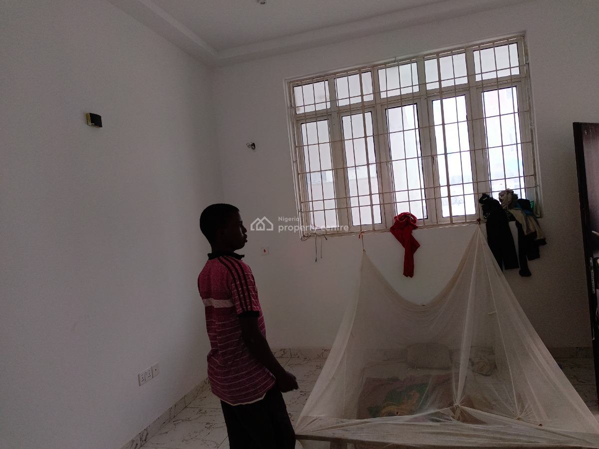Clean Brand New 1 Bedroom Flat with 2 Toilets in an Estate, 3rd Avenue Gwarinpa, Gwarinpa, Abuja, Flat / Apartment for Rent
