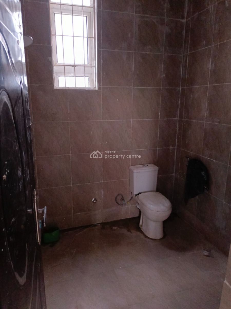 Clean Brand New 1 Bedroom Flat with 2 Toilets in an Estate, 3rd Avenue Gwarinpa, Gwarinpa, Abuja, Flat / Apartment for Rent