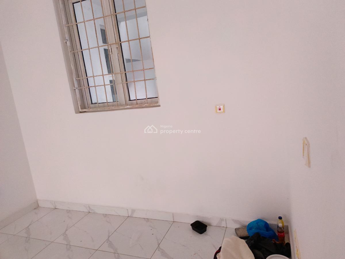 Clean Brand New 1 Bedroom Flat with 2 Toilets in an Estate, 3rd Avenue Gwarinpa, Gwarinpa, Abuja, Flat / Apartment for Rent