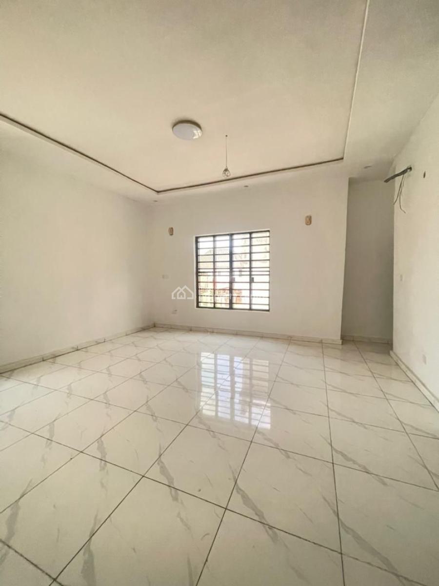 4bedroom Terrace Duplex, Orchid Road, Lekki, Lagos, Terraced Duplex for Sale