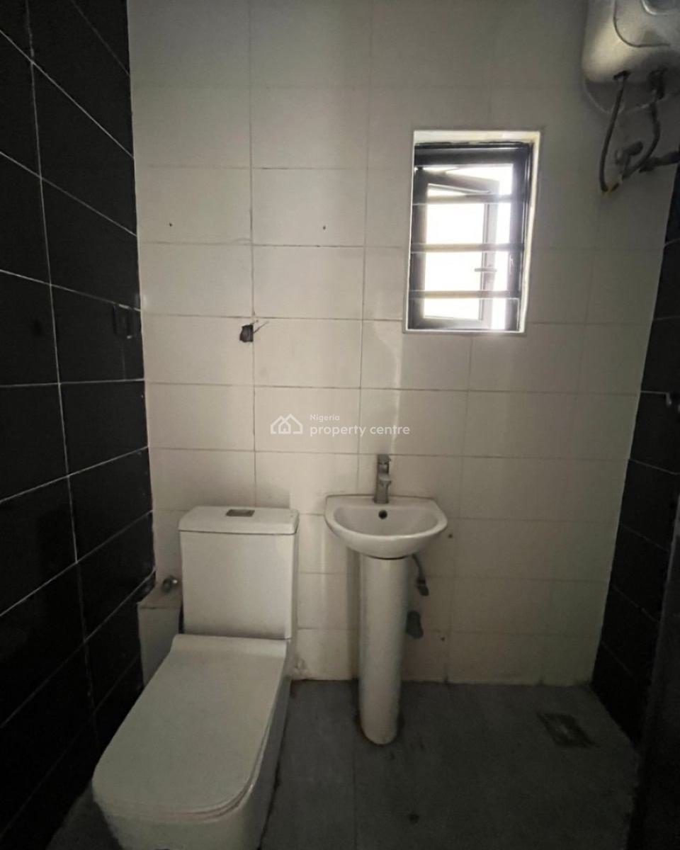 Lovely 2 Bedroom Penthouse with Bq, Ologolo, Ologolo, Lekki, Lagos, Detached Duplex for Sale