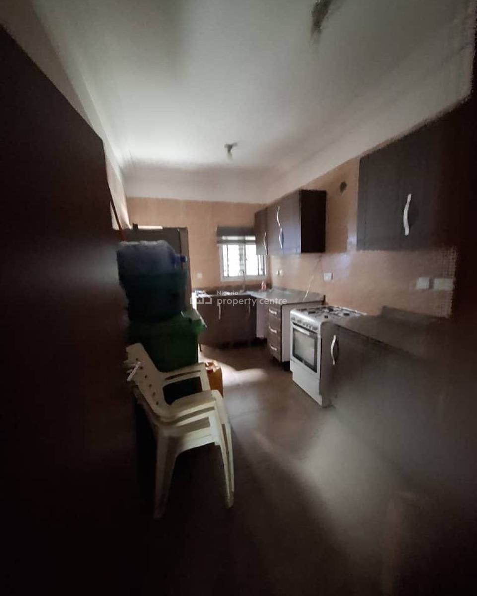 Stunning 3 Bedroom Apartment with Bq, Ologolo, Ologolo, Lekki, Lagos, Block of Flats for Sale