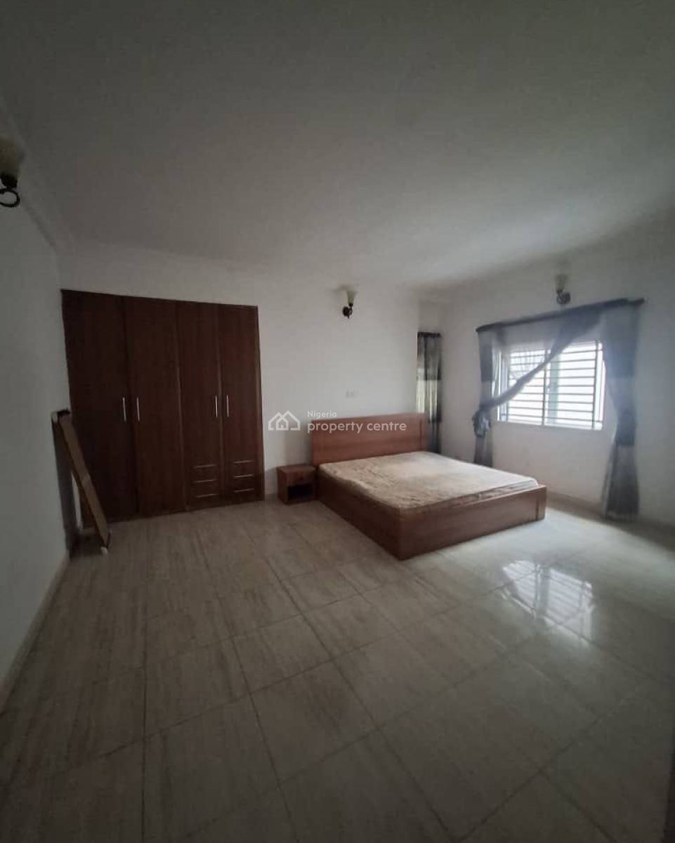 Stunning 3 Bedroom Apartment with Bq, Ologolo, Ologolo, Lekki, Lagos, Block of Flats for Sale