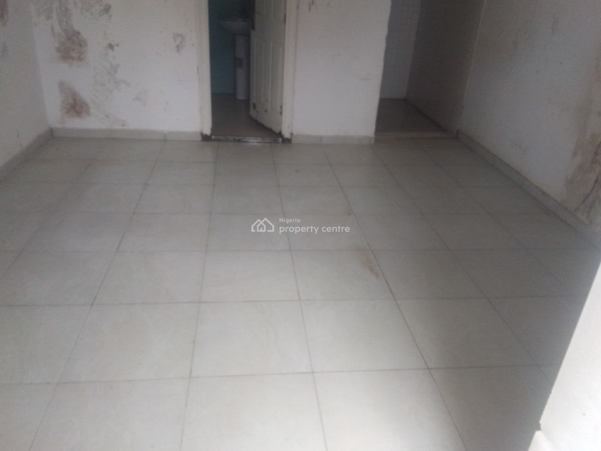 Spacious Luxury Selfcon with Excellent Features, Pero Rd, Ogombo, Ajah, Lagos, Self Contain (single Rooms) for Rent