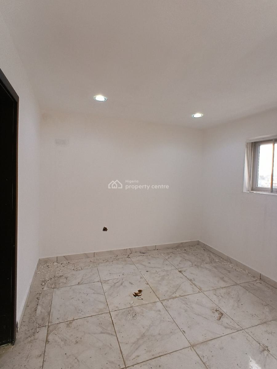 4 Bedroom Terrace Duplex, Lekki Phase 1, Lekki, Lagos, Flat / Apartment for Rent