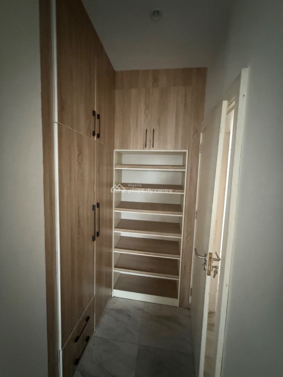 *chinese  Pattern*  Pay and Pack in.   Tastefully Finished Sparkling S, Jahi Gilmore, Jahi, Abuja, Flat / Apartment for Rent