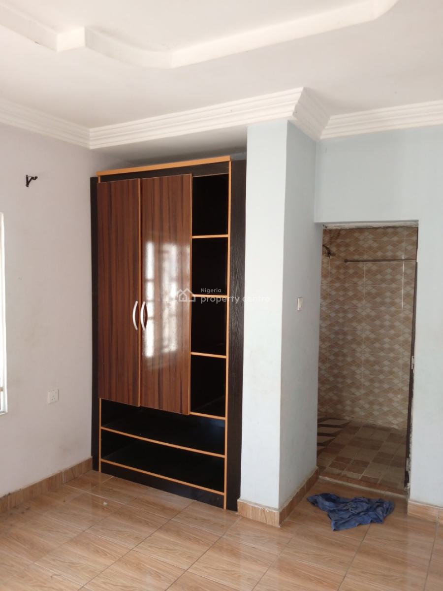 Tastefully Finished 2 Bedroom Flat, Cluster3 River Park, Lugbe District, Abuja, Flat / Apartment for Rent