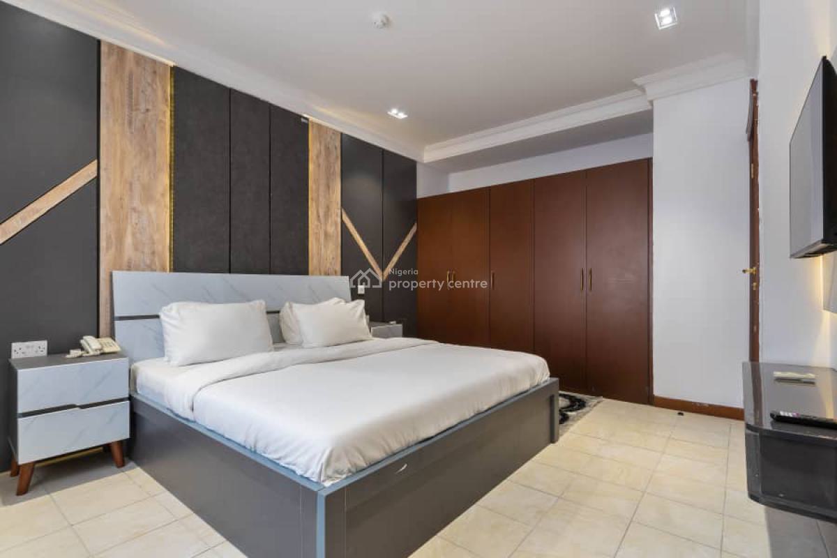 Exquisitely Furnished 4 Bedroom Terrace House, Lekki Phase 1, Lekki, Lagos, Terraced Duplex Short Let