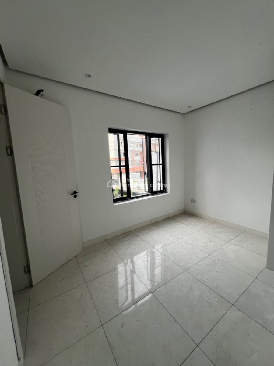 Extremely Spacious Bedroom Terrace Duplex with Pool and Bq, Ikate, Lekki, Lagos, Terraced Duplex for Sale