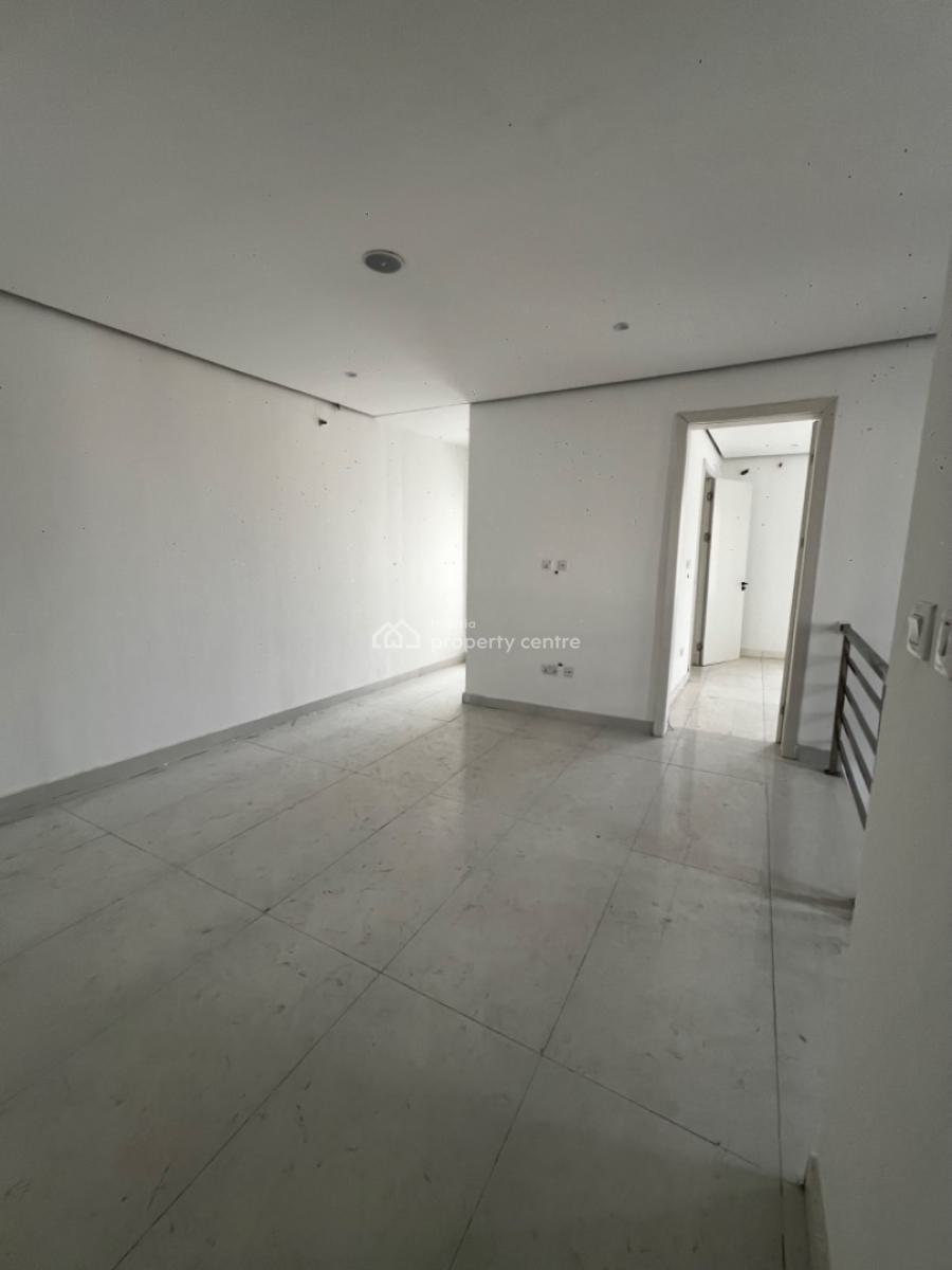 Extremely Spacious Bedroom Terrace Duplex with Pool and Bq, Ikate, Lekki, Lagos, Terraced Duplex for Sale