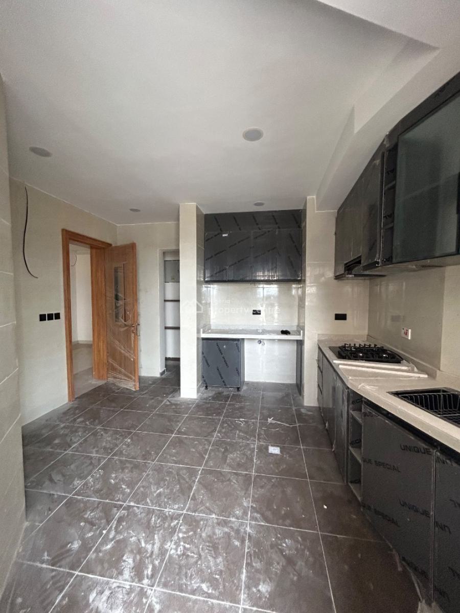 Newly Built and Spacious 2bedroom Apartment, Off Admiralty, Lekki Phase 1, Lekki, Lagos, Flat / Apartment for Rent