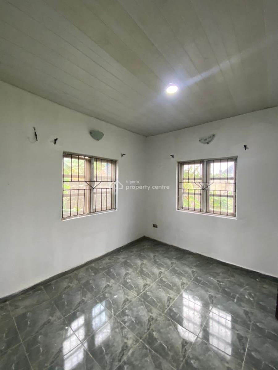 2 Bedroom Apartment in a Good Location, Peace Land, Ogombo, Ajah, Lagos, Flat / Apartment for Rent