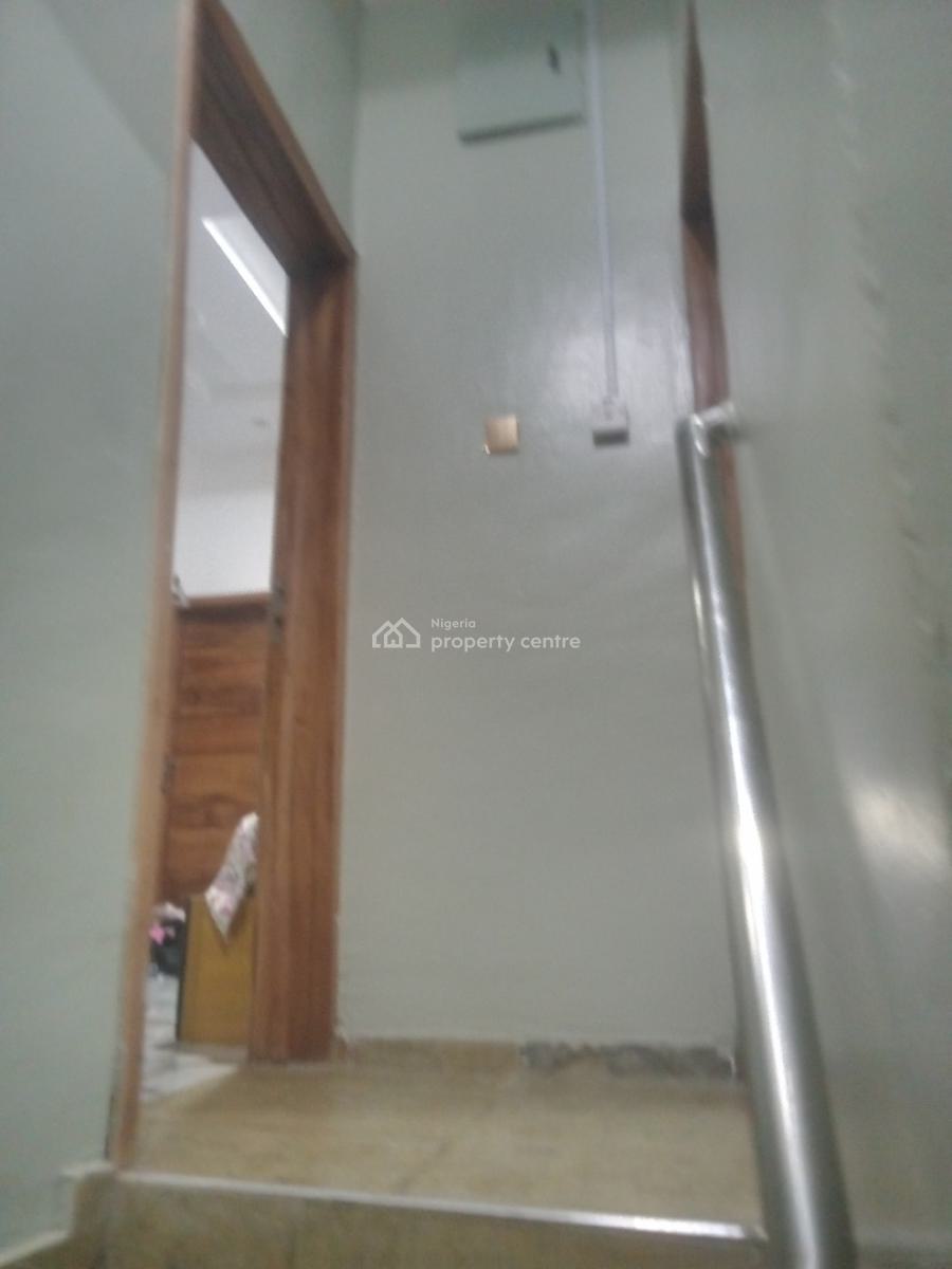 Luxury 2 Bedroom Terrace Duplex, Adetuberu Street, Omole Phase Two Extension, Olowora, Magodo, Lagos, Flat / Apartment for Sale
