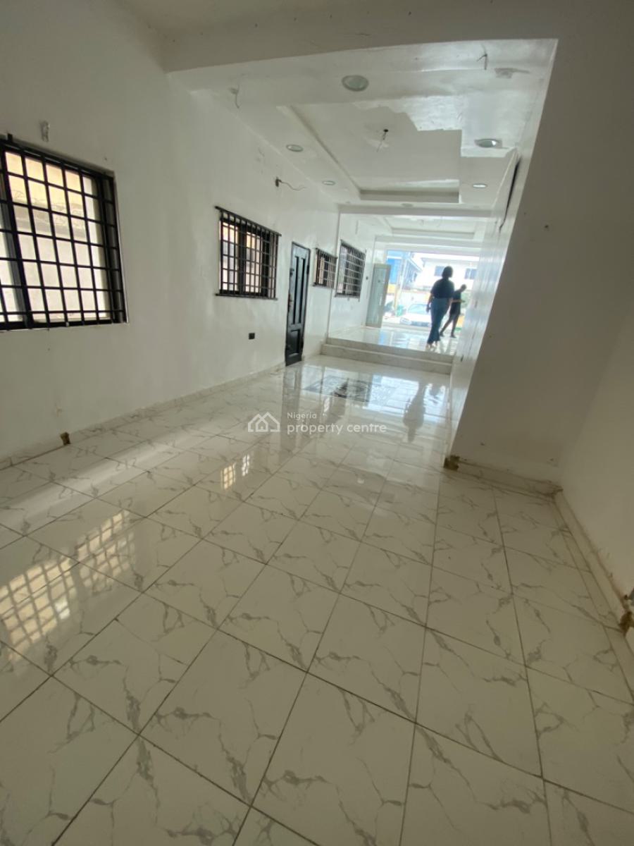 Shop Space Ground Floor Facing Road Good for Supermarket Etc, Off Admiralty Way Lekki Phase 1, Lekki Phase 1, Lekki, Lagos, Shop for Rent