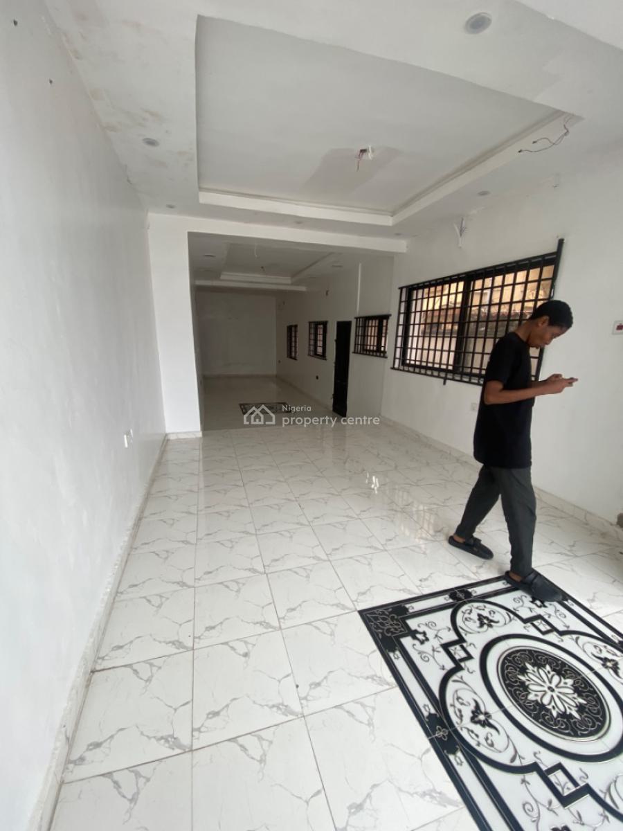 Shop Space Ground Floor Facing Road Good for Supermarket Etc, Off Admiralty Way Lekki Phase 1, Lekki Phase 1, Lekki, Lagos, Shop for Rent