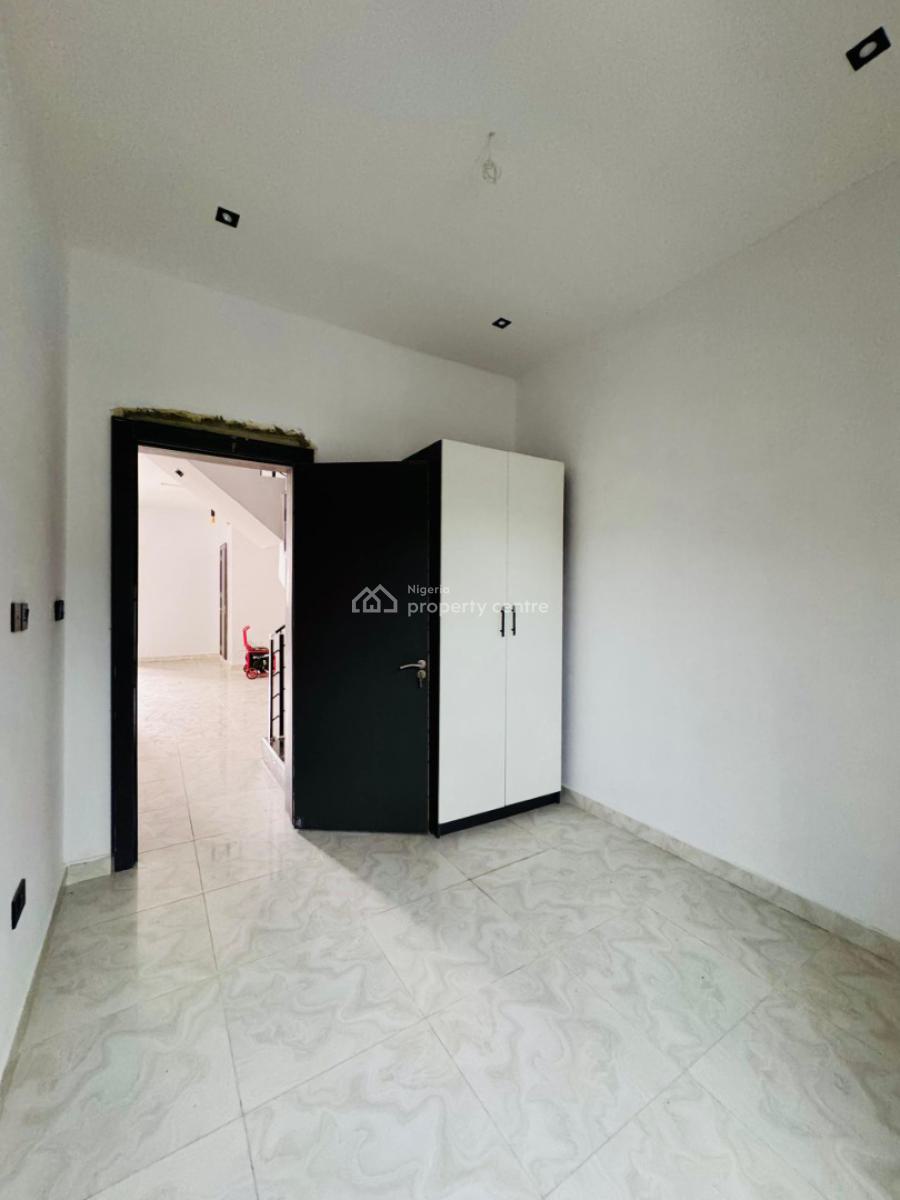Well  Finished Luxury 4 Bedroom Semi- Detached Duplex with Standard Bq, Ajah, Lagos, Semi-detached Duplex for Sale