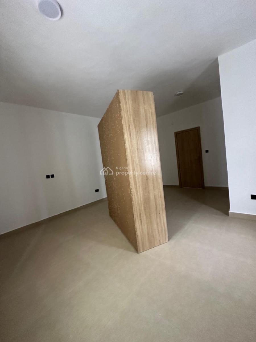 Well Built 2 Bedroom Maisonette, Ajah, Lagos, Flat / Apartment for Rent