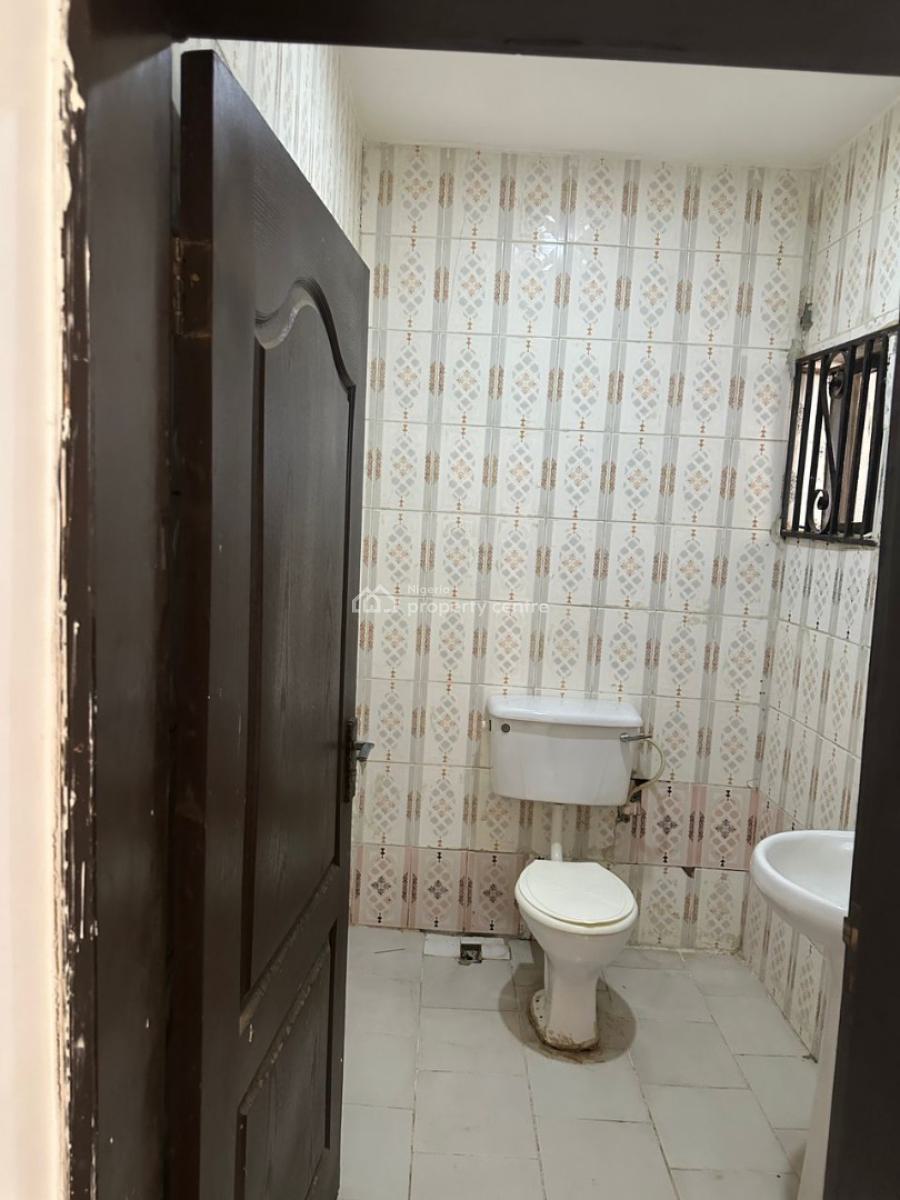 Office Space, Ngozi Okonjo-iweala Crescent, Utako, Abuja, Shop for Rent