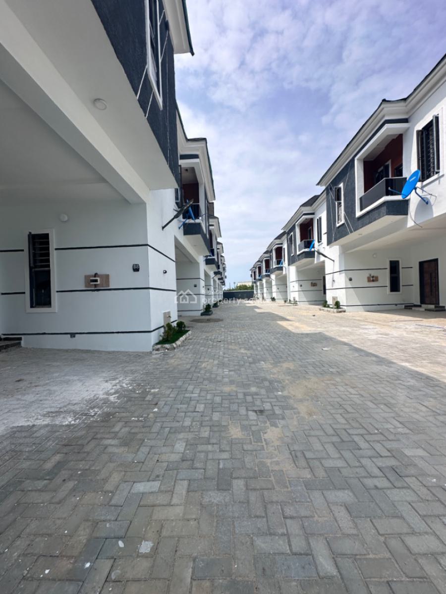 Fully Serviced 3 Bedroom Duplex, Ikota Axis By Mobile Road, Lekki, Lagos, Terraced Duplex for Sale