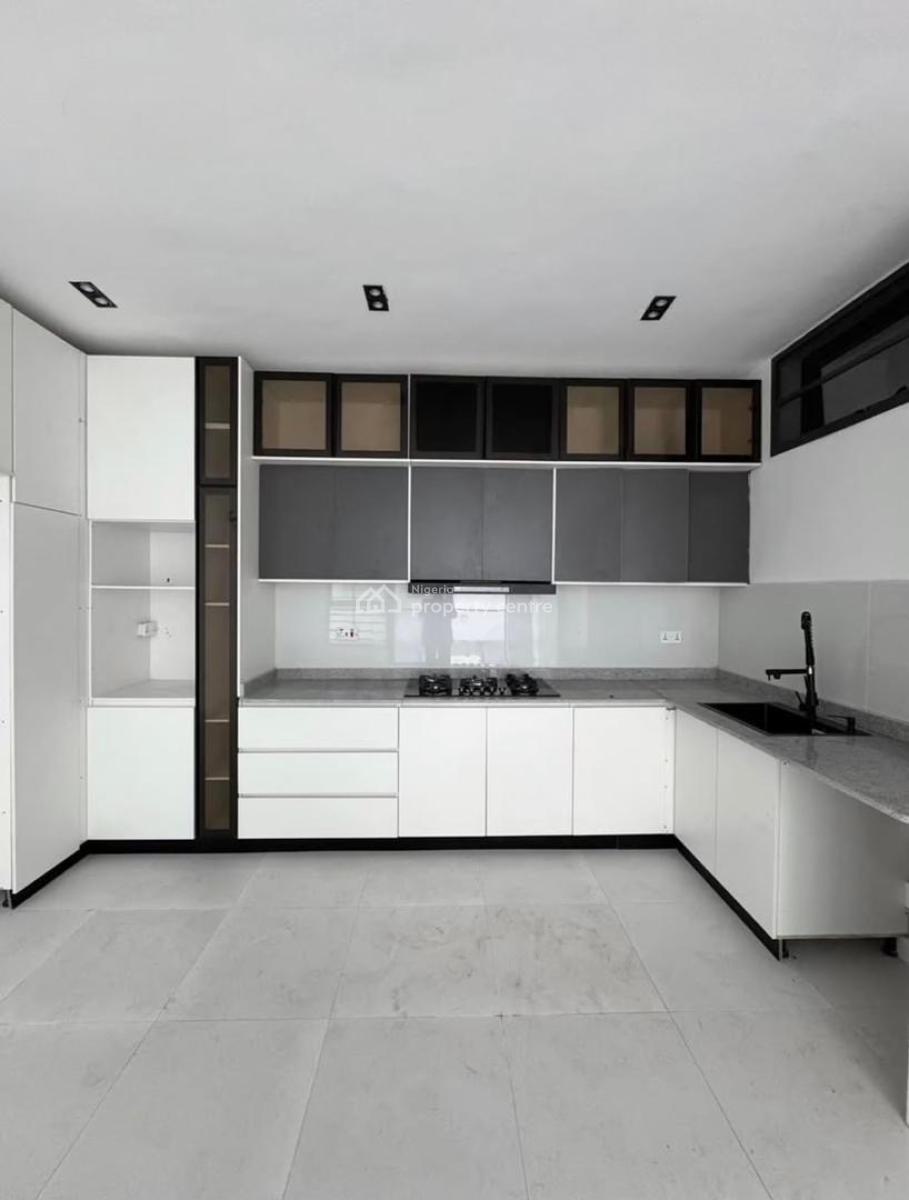 2 Bedroom Apartment with Pool, Ologolo, Lekki, Lagos, Flat / Apartment for Rent