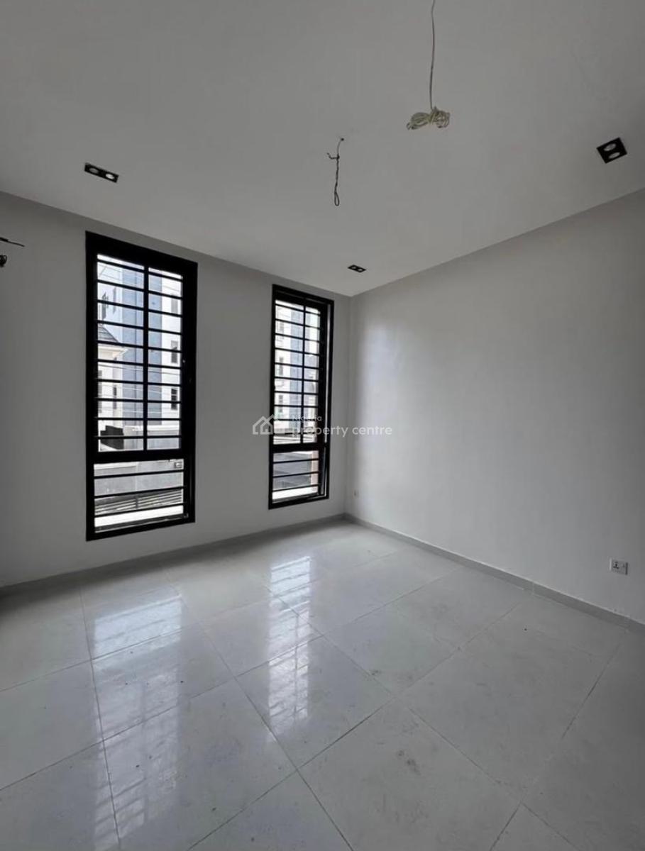 2 Bedroom Apartment with Pool, Ologolo, Lekki, Lagos, Flat / Apartment for Rent