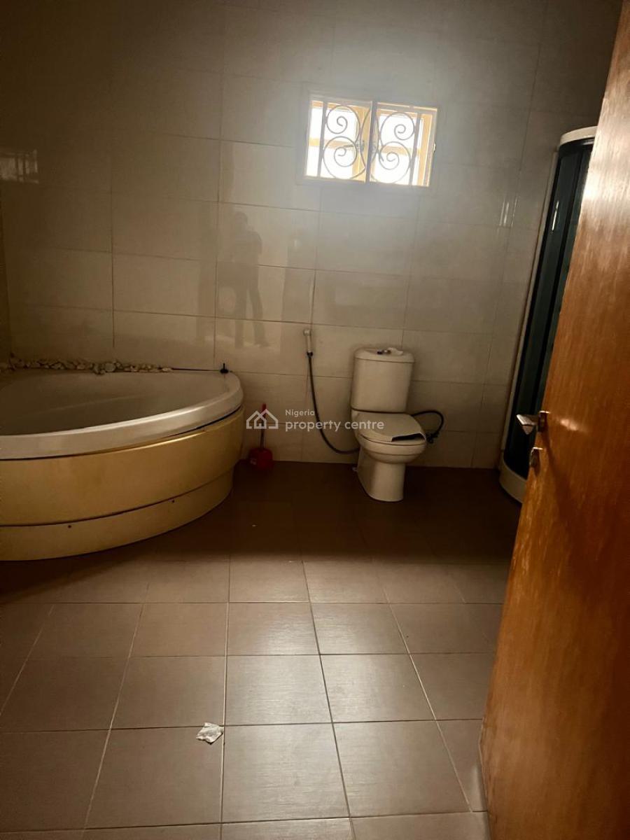 4 Bedroom House with 2 Bedroom Bq, Nicon Town, Lekki, Lagos, Detached Duplex for Sale