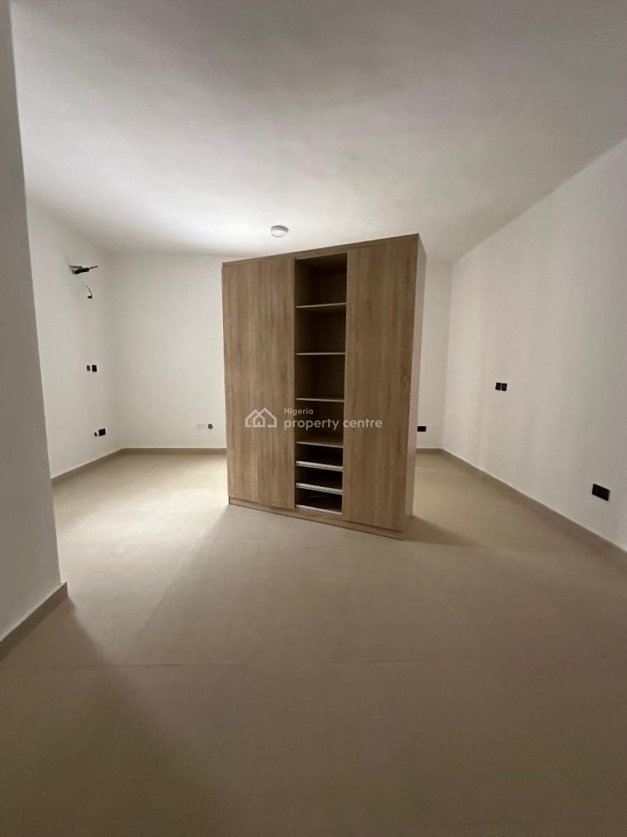 Well Built 2 Bedroom Maisonette, Ajah, Lagos, Flat / Apartment for Rent