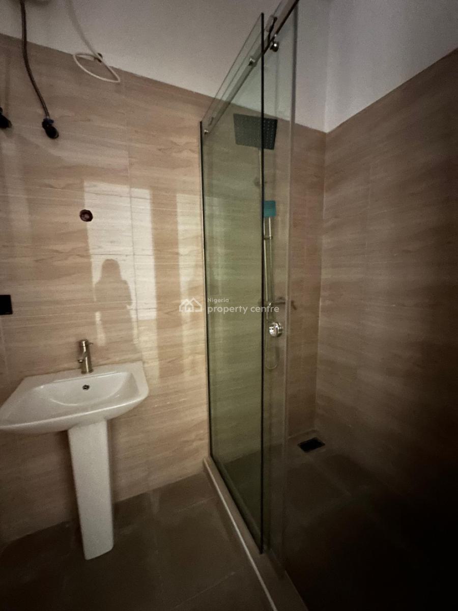 Well Built 2 Bedroom Maisonette, Ajah, Lagos, Flat / Apartment for Rent