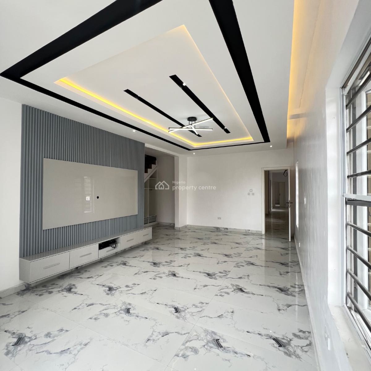 5 Bedroom & 2bq, Ikota, Lekki, Lagos, Detached Duplex for Sale