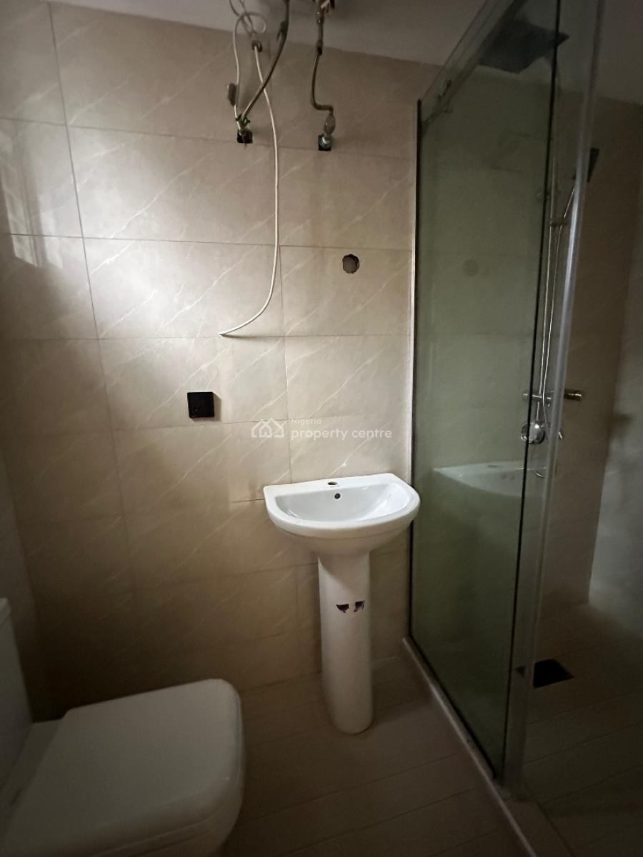 Well Built 3 Bedroom Maisonette, Ajah, Lagos, Flat / Apartment for Rent