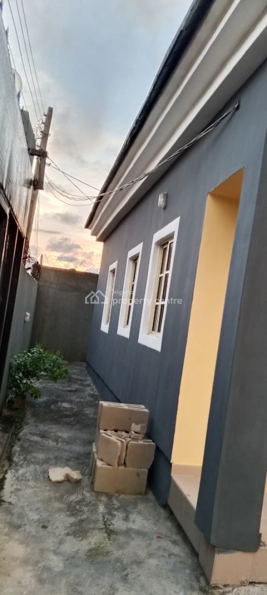 2 Bedrooms Apartment (alone in The Compound), Victory Villa Estate, G.r.a, Abijo, Lekki, Lagos, Detached Bungalow for Rent