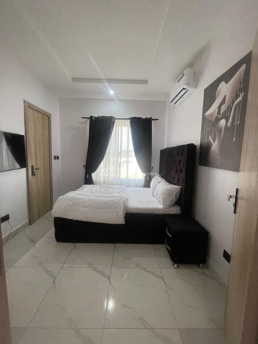 Well Furnished 2 Bedroom Flat with Gym House, Ilasan, Lekki, Lagos, Flat / Apartment for Rent