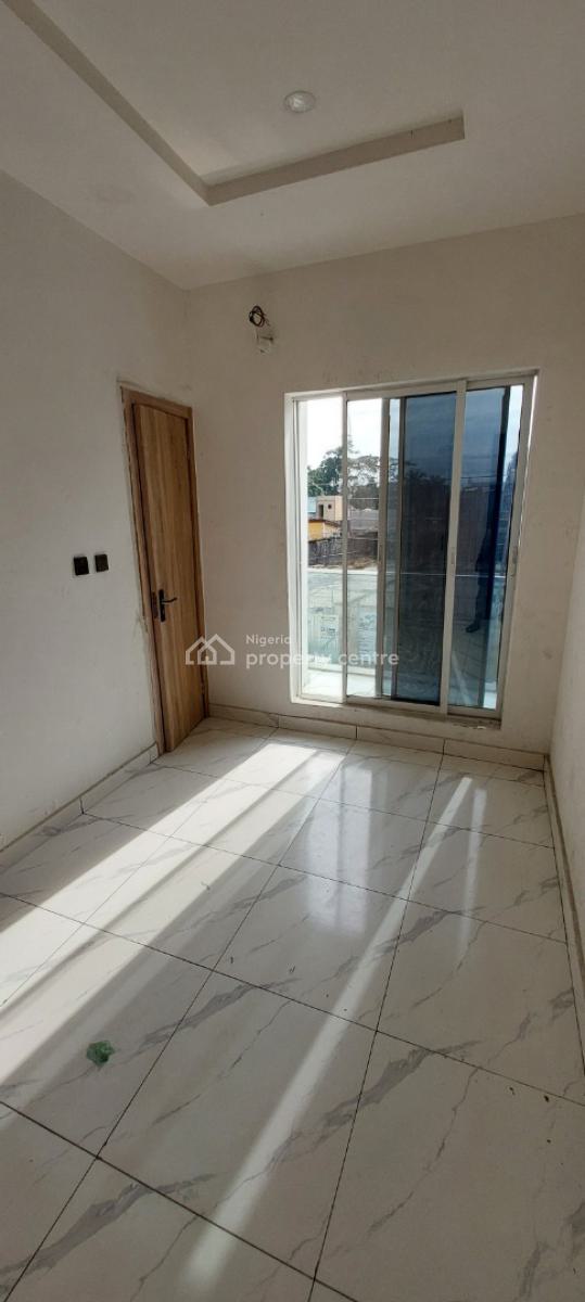 Newly Built 2 Bedroom Flat with Gym House, Ilasan, Lekki, Lagos, Flat / Apartment for Sale