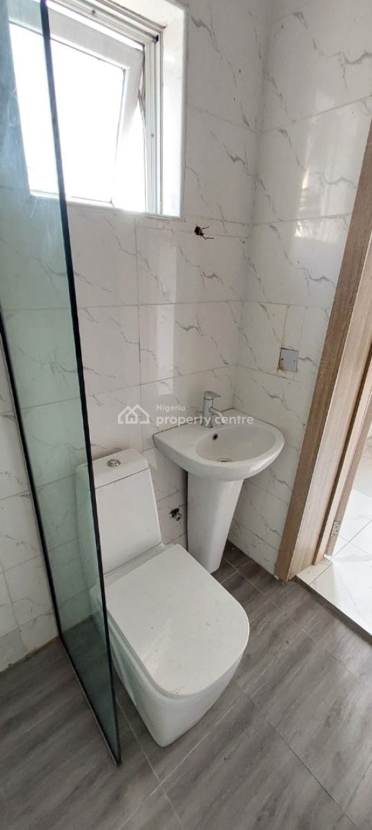 Newly Built 2 Bedroom Flat with Gym House, Ilasan, Lekki, Lagos, Flat / Apartment for Sale