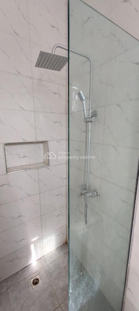 Newly Built 2 Bedroom Flat with Gym House, Ilasan, Lekki, Lagos, Flat / Apartment for Sale