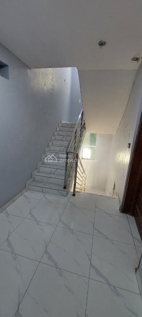 Newly Built 2 Bedroom Flat with Gym House, Ilasan, Lekki, Lagos, Flat / Apartment for Sale