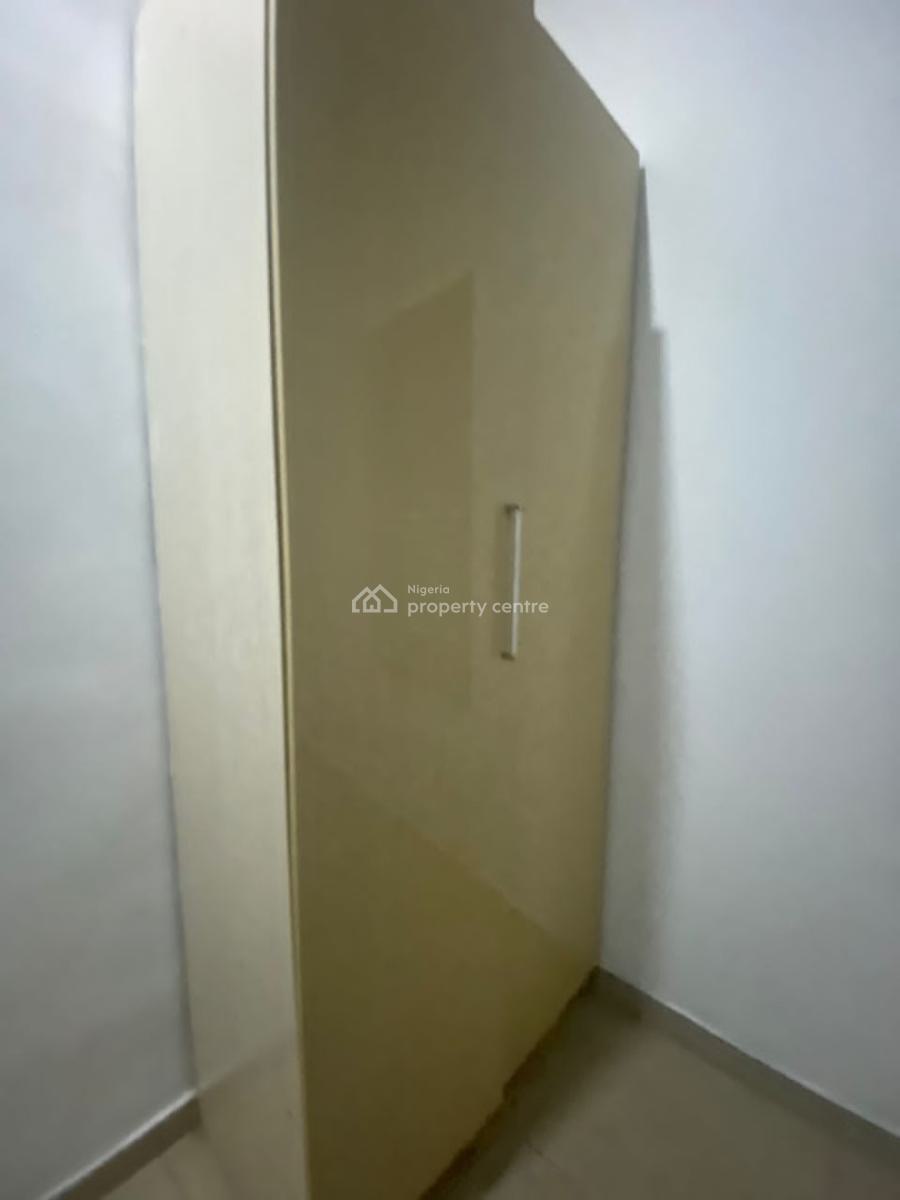 Luxury Room Downstairs in a Shared Apartment, Osapa London, Lekki, Lagos, Self Contain (single Rooms) for Rent