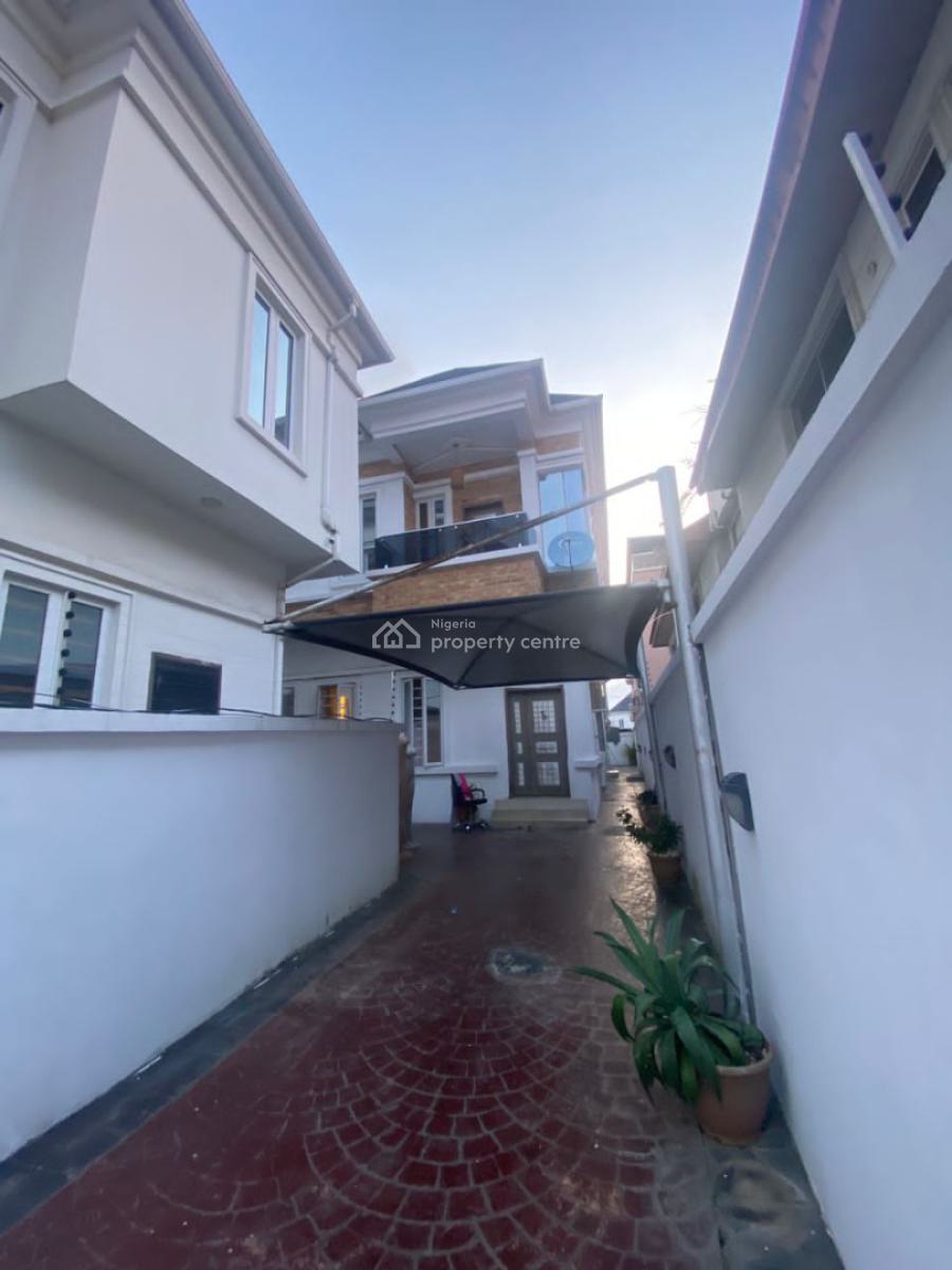 Luxury Room Downstairs in a Shared Apartment, Osapa London, Lekki, Lagos, Self Contain (single Rooms) for Rent