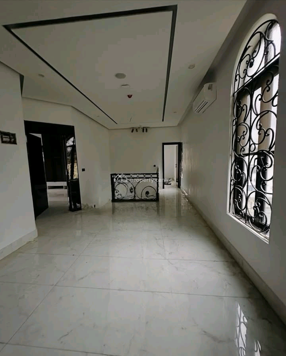 4 Bedrooms Fully Detached Duplex and a Bq, Surulere, Lagos, House for Sale