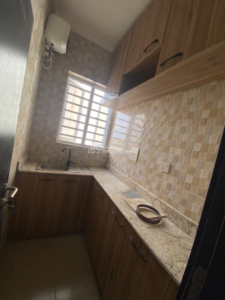 Brand New Luxury 1 Bedroom Flat, Lekki Sheme 2/ Abraham Adesanya Axis, Ajah, Lagos, Flat / Apartment for Rent