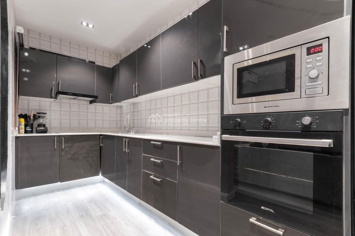 Luxury & Astonishing 2-bedroom, Lekki Phase 1, Lekki, Lagos, Flat / Apartment Short Let