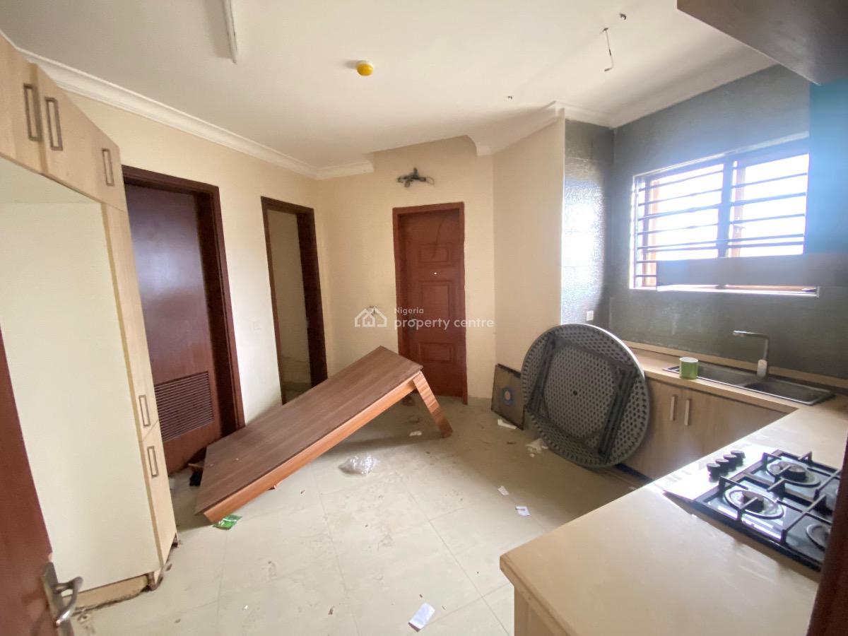 Luxury 3 Bedroom Apartment, Ikota, Lekki, Lagos, Flat / Apartment for Rent